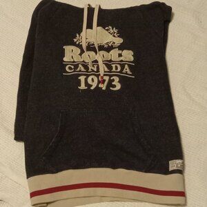 Ladies gently worn Roots Cabin hoodie with logos and thumb slits, lots of life